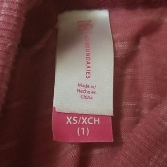 tank top with the word love - Picture 2 of 2